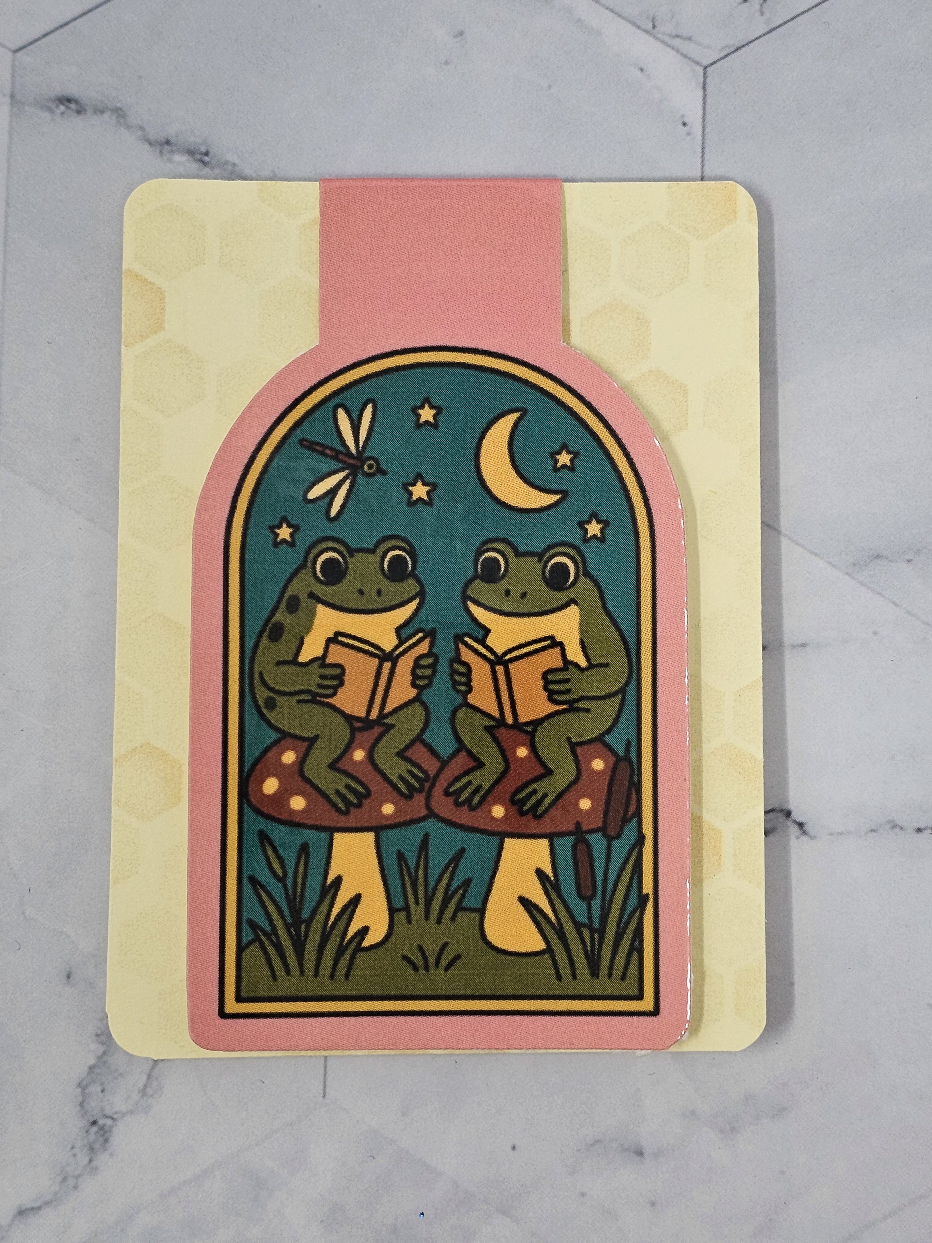 Mushrooms and Reading Frogs Magnetic Bookmark | Whimsical Fairycore Page Marker