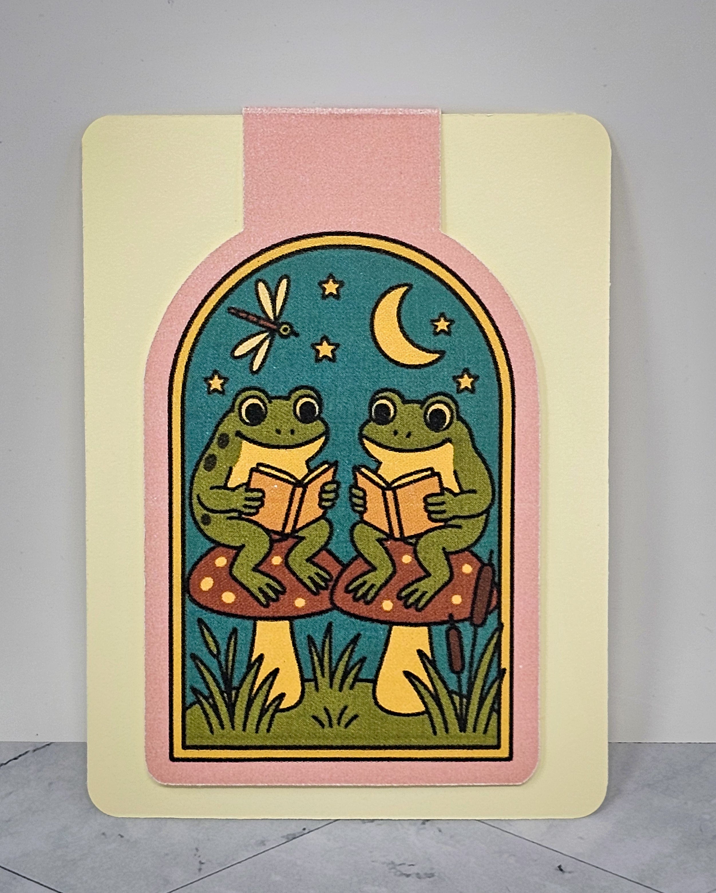 Mushrooms and Reading Frogs Magnetic Bookmark | Whimsical Fairycore Page Marker